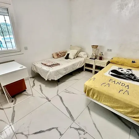 Beachfront Apartment With Pleasant Views Of The Sea And The Historic Lighthouse. La Cala De Mijas Exterior photo